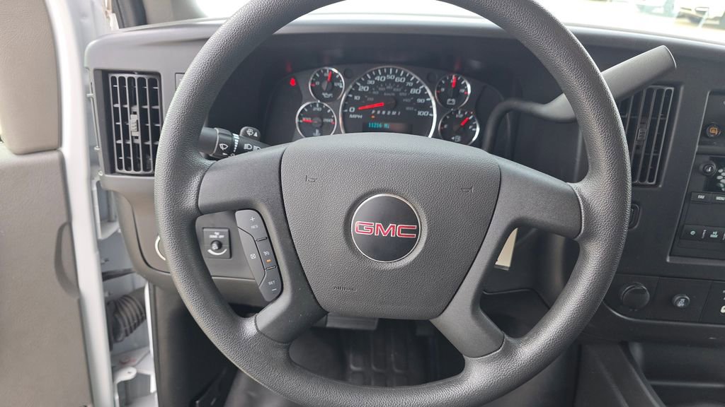 Used 2024 GMC Savana 2500 w/ Driver Convenience Package image 14