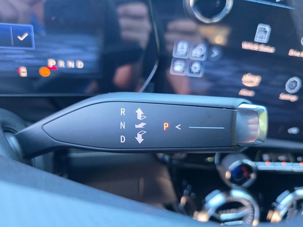 New 2025 Chevrolet Blazer EV LT w/ Midnight/Sport Edition FWD image 15