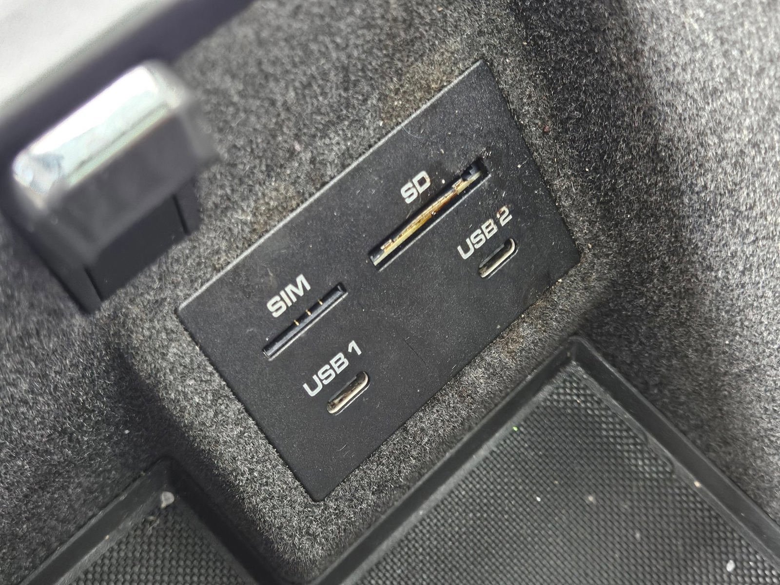Used 2023 Porsche Macan AWD/4WD image 22