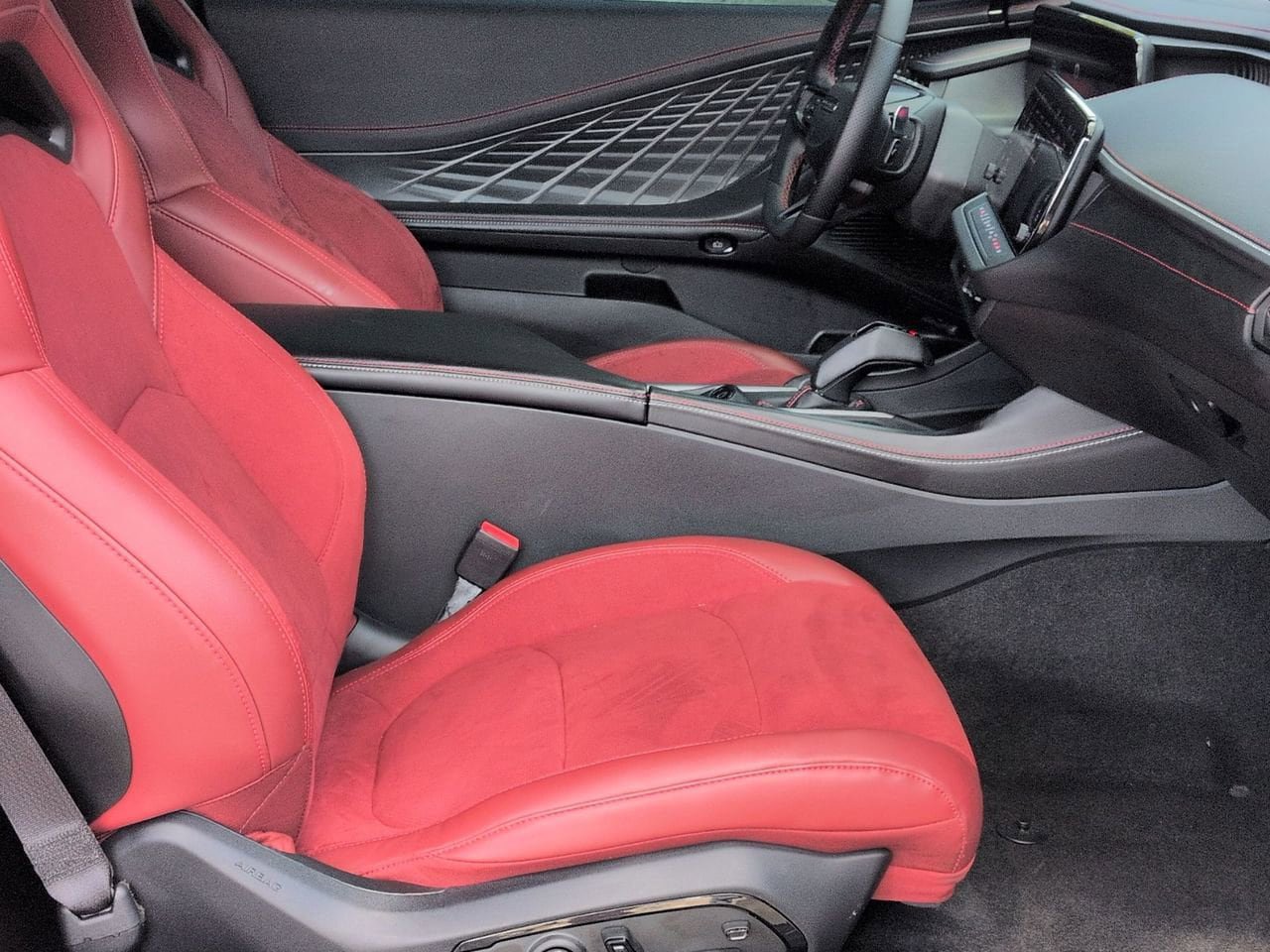 Used 2024 Dodge Charger Daytona Scat Pack w/ Plus Group AWD/4WD image 24