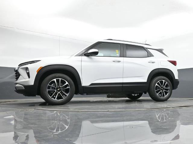 New 2025 Chevrolet TrailBlazer LT w/ Convenience Package image 10