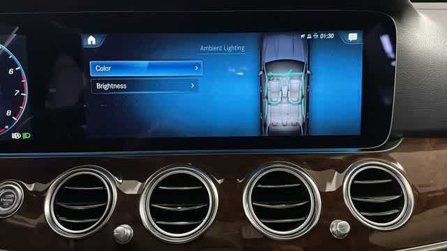 Used 2023 Mercedes-Benz E 350 4MATIC Sedan image 19