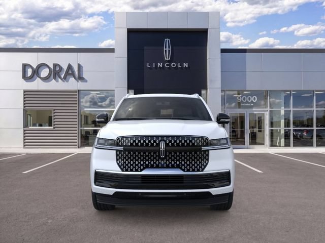 New 2025 Lincoln Navigator L Reserve AWD/4WD image 16