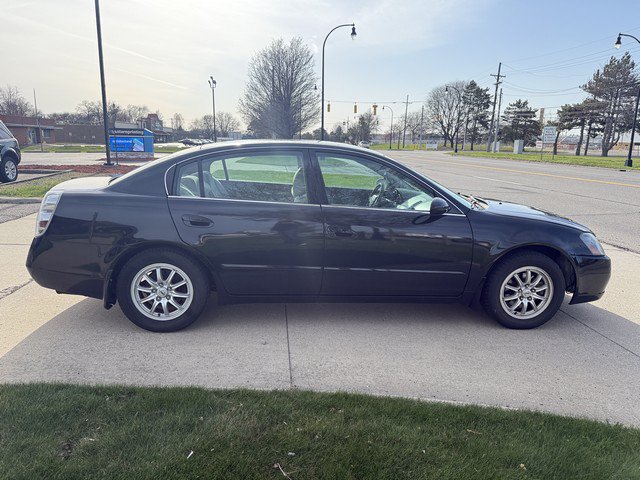 Used 2005 Nissan Altima 2.5 S FWD image 4
