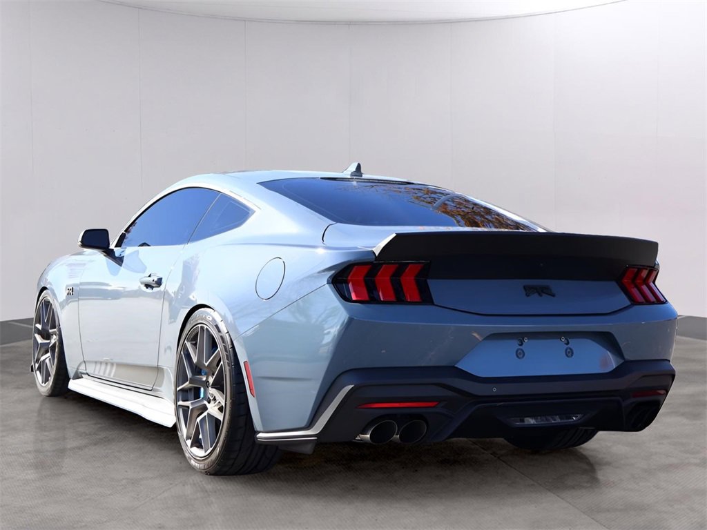 Used 2024 Ford Mustang GT Premium image 7