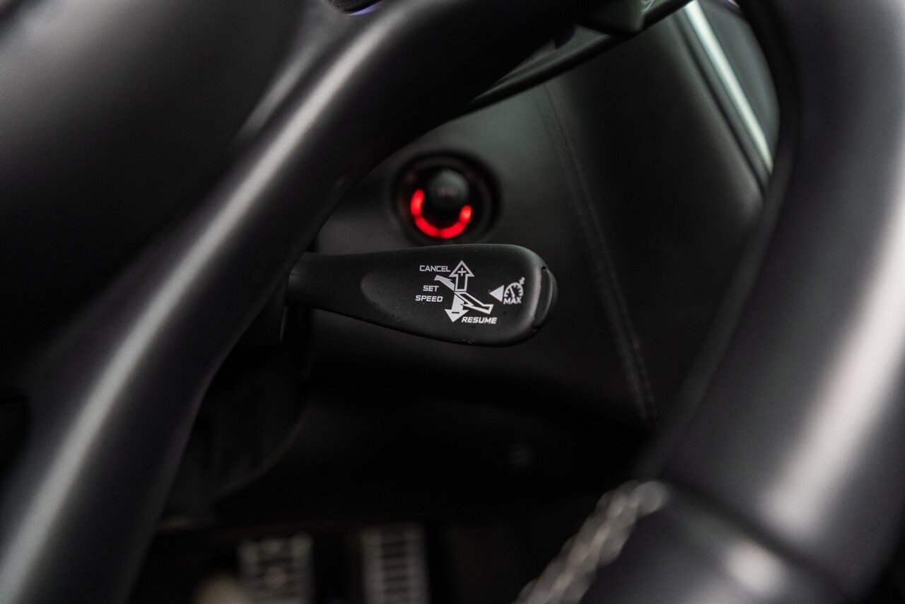 Used 2019 McLaren 570S Coupe RWD image 70
