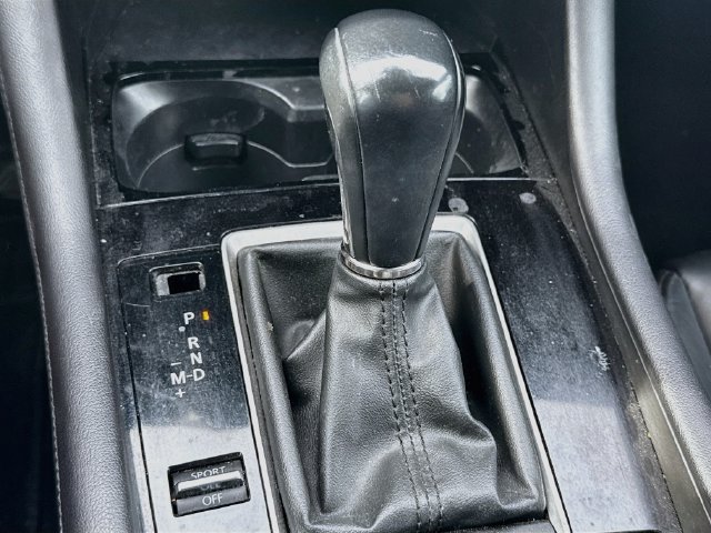 Used 2024 MAZDA MAZDA3 s FWD image 24
