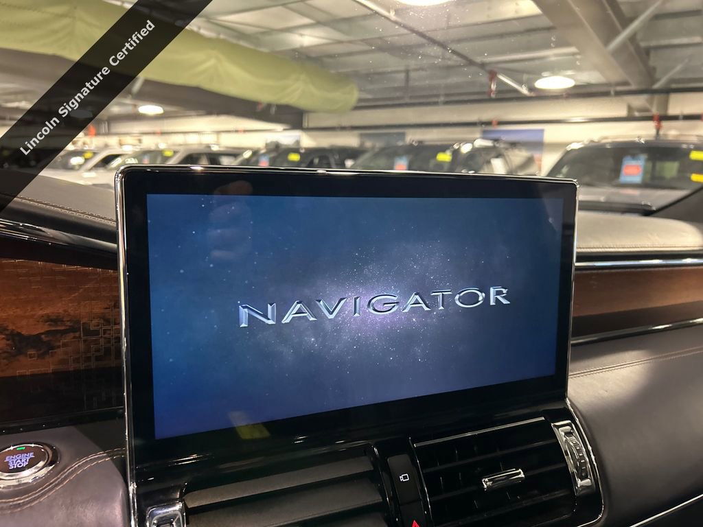 Certified 2023 Lincoln Navigator Black Label AWD/4WD image 15
