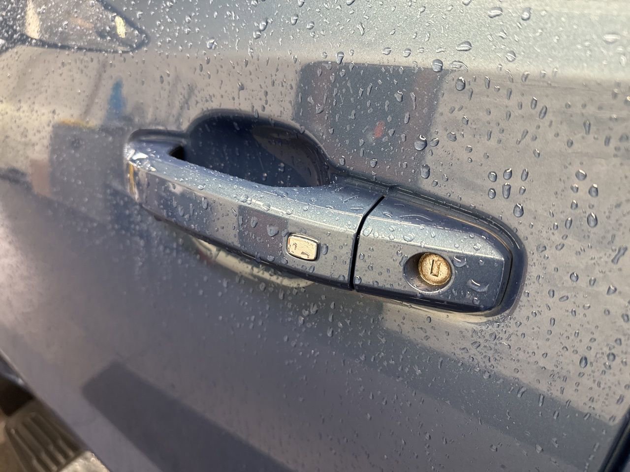 Used 2024 Chevrolet Silverado 1500 LT image 12