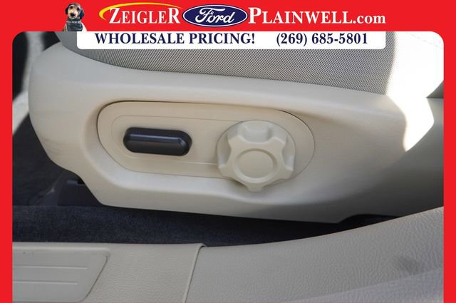 Used 2018 Ford Taurus SE image 17