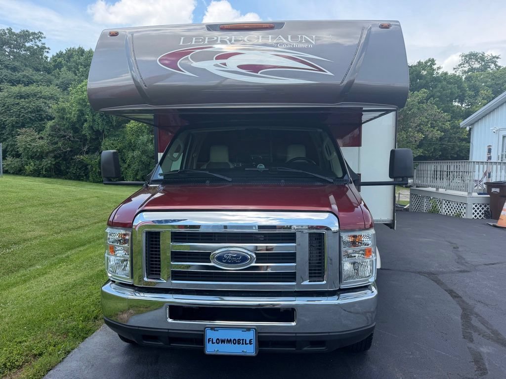 Used 2017 Ford E-450 and Econoline 450 Super Duty w/ Motorhome Prep Package RWD image 2