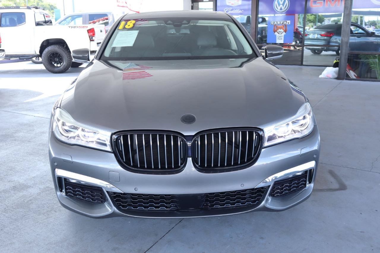 Used 2018 BMW 750i RWD image 13
