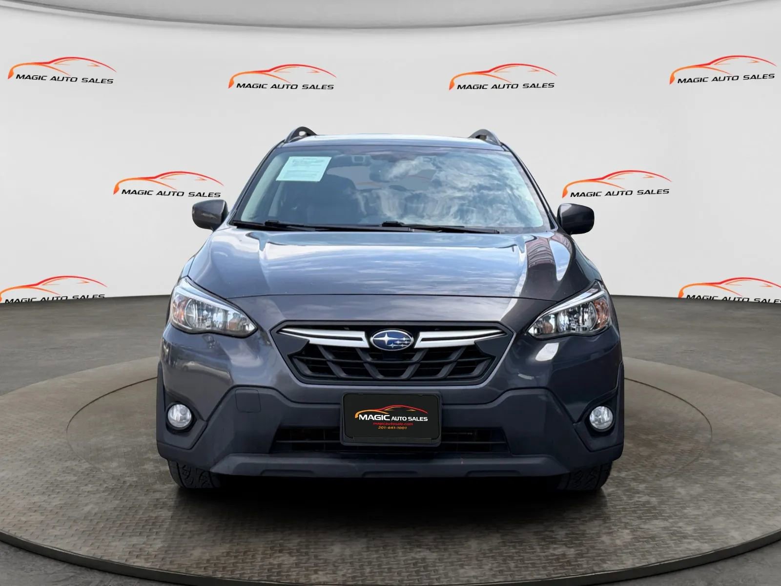 Used 2022 Subaru Crosstrek 2.0i Premium w/ Moonroof Package AWD/4WD image 3