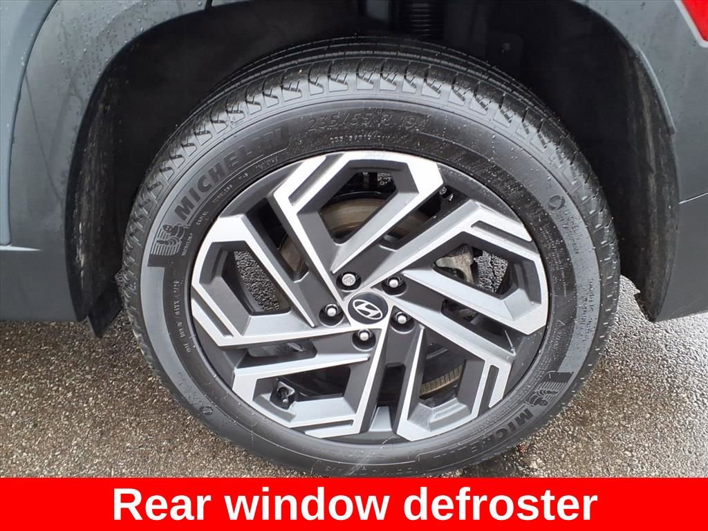 Used 2025 Hyundai Tucson Limited image 11