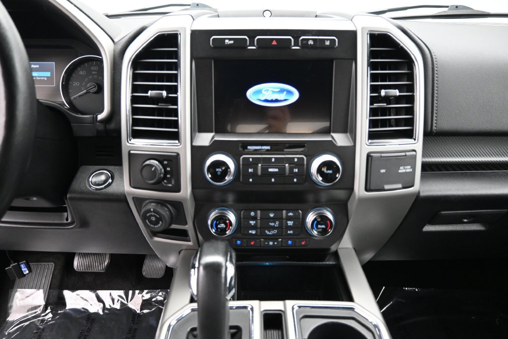 Used 2020 Ford F150 Lariat w/ Equipment Group 502A Luxury AWD/4WD image 16