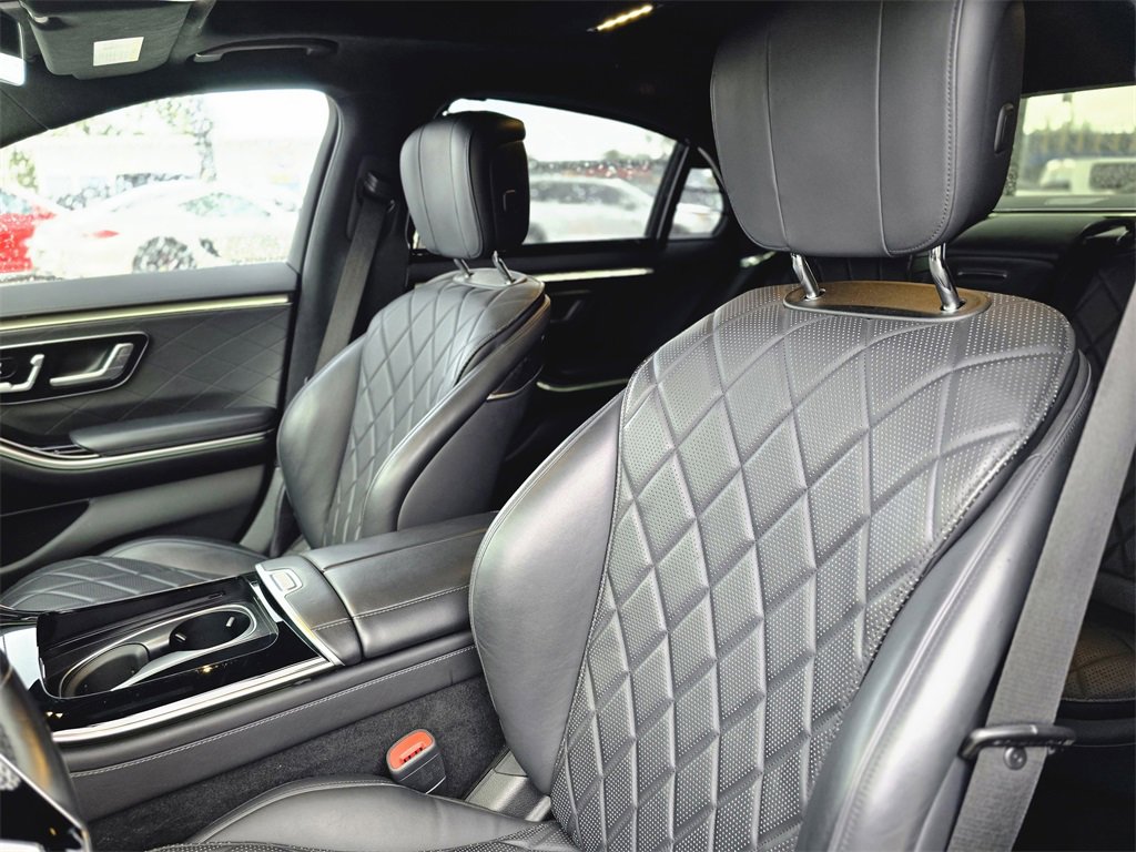 Used 2021 Mercedes-Benz S 580 4MATIC Sedan w/ AMG Line image 26