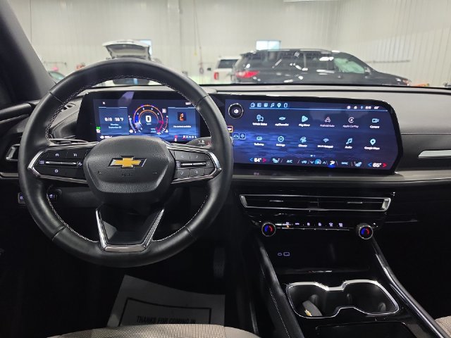 Used 2026 Chevrolet Traverse LT w/ Driver Confidence Package AWD/4WD image 10