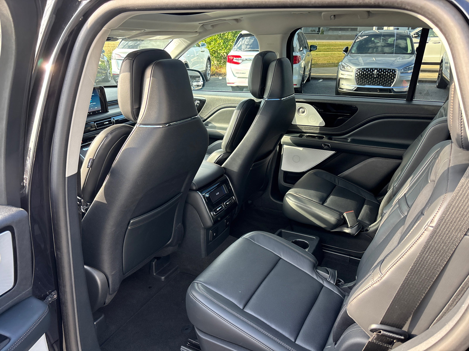 New 2025 Lincoln Aviator Reserve w/ Equipment Group 201A image 29