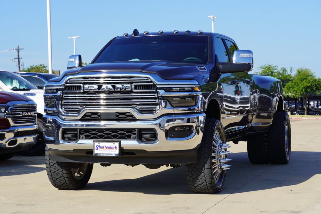 New 2026 RAM 3500 Laramie AWD/4WD image 3
