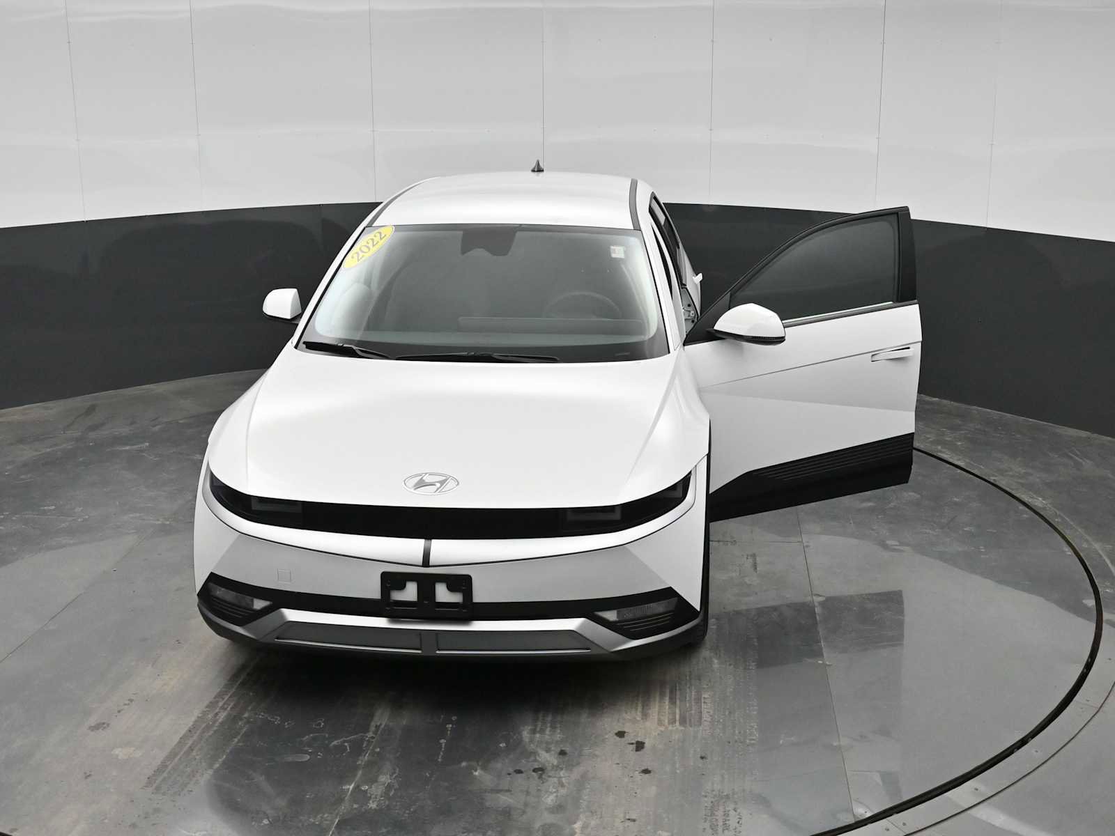 Used 2022 Hyundai Ioniq 5 SE w/ Cargo Package image 23