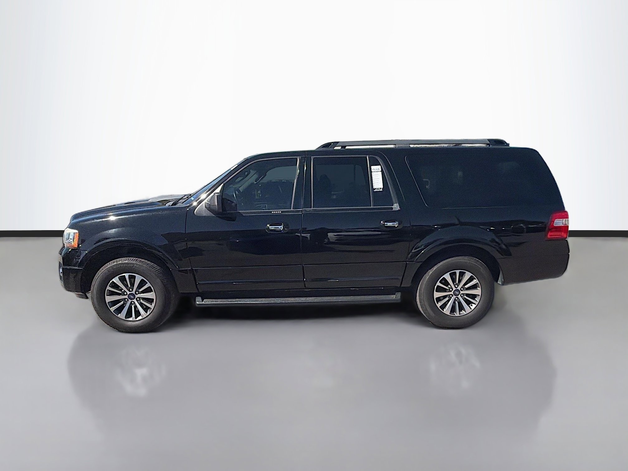 Used 2017 Ford Expedition EL XLT image 6