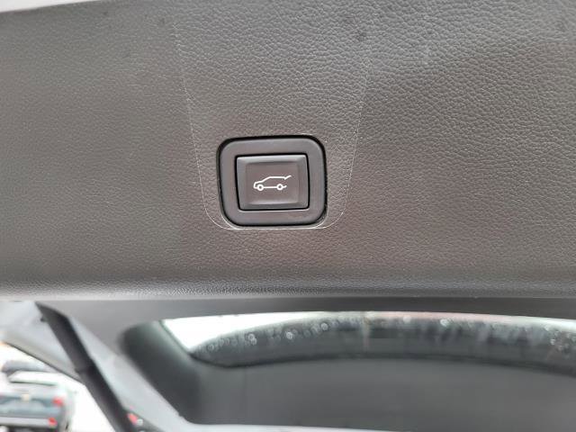 Used 2023 Chevrolet Traverse Premier w/ LPO, Floor Liner Package image 27