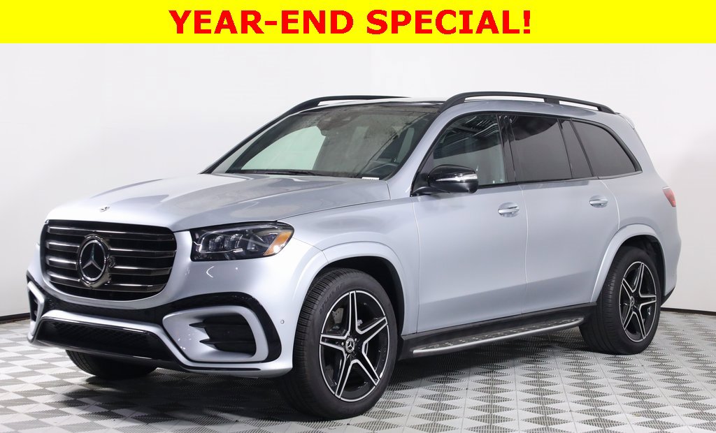 Used 2025 Mercedes-Benz GLS 450 4MATIC image 3