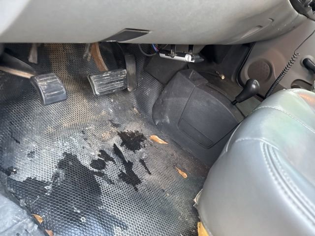 Used 2008 Chevrolet Silverado 3500 W/T image 29