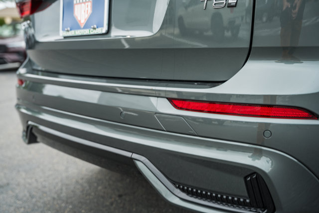 New 2027 Volvo XC60 T8 Ultra AWD/4WD image 8