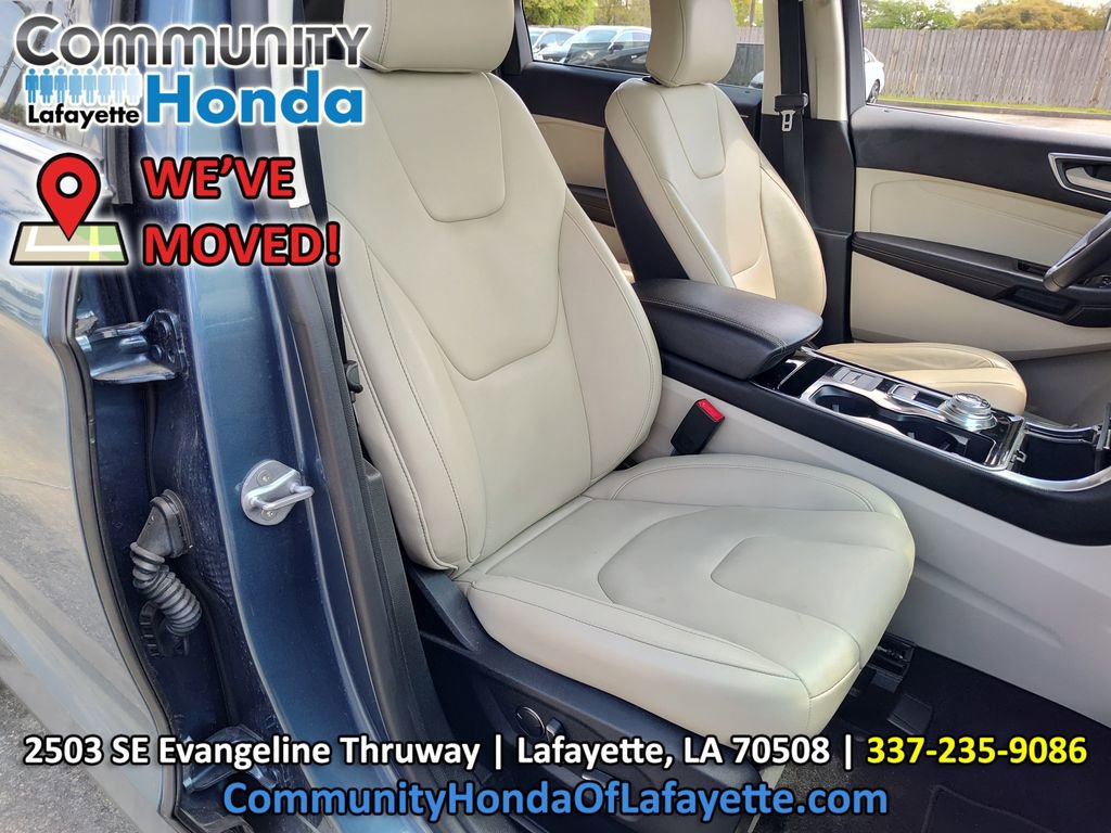 Used 2019 Ford Edge Titanium FWD image 31