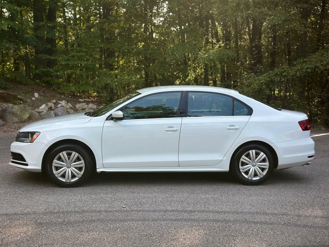 Used 2017 Volkswagen Jetta S w/ Jetta S Cold Weather Package image 4
