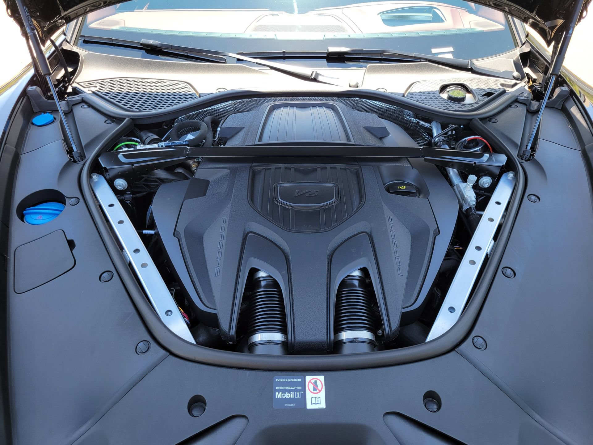 Used 2026 Porsche Panamera image 34