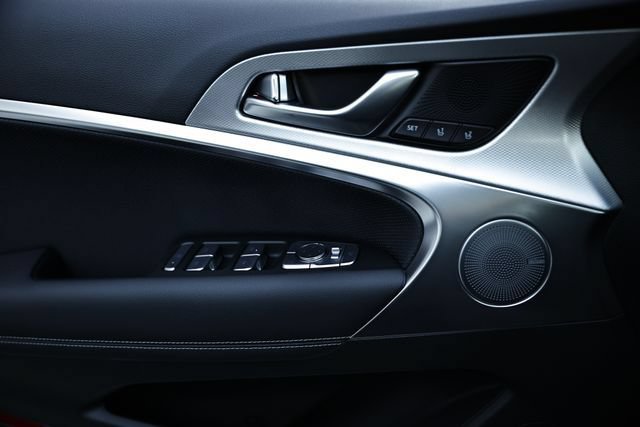 New 2026 Genesis G70 2.5T Prestige AWD/4WD image 17