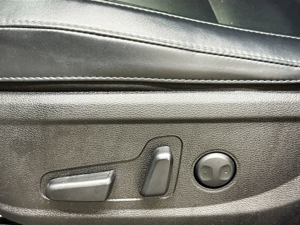 Used 2020 Kia Telluride S w/ S 8 Passenger Seating Package image 19