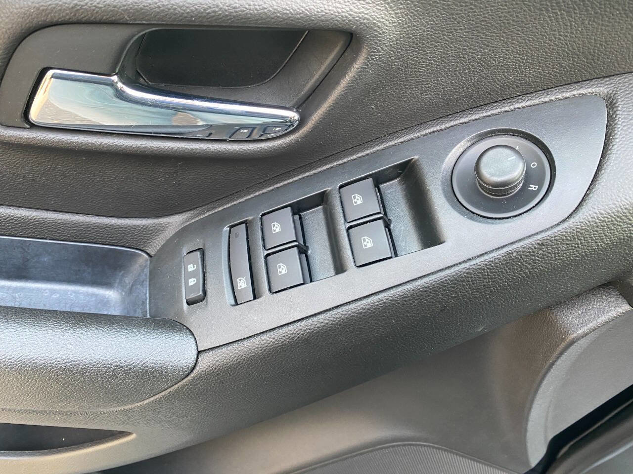 Used 2017 Chevrolet Trax LT image 12