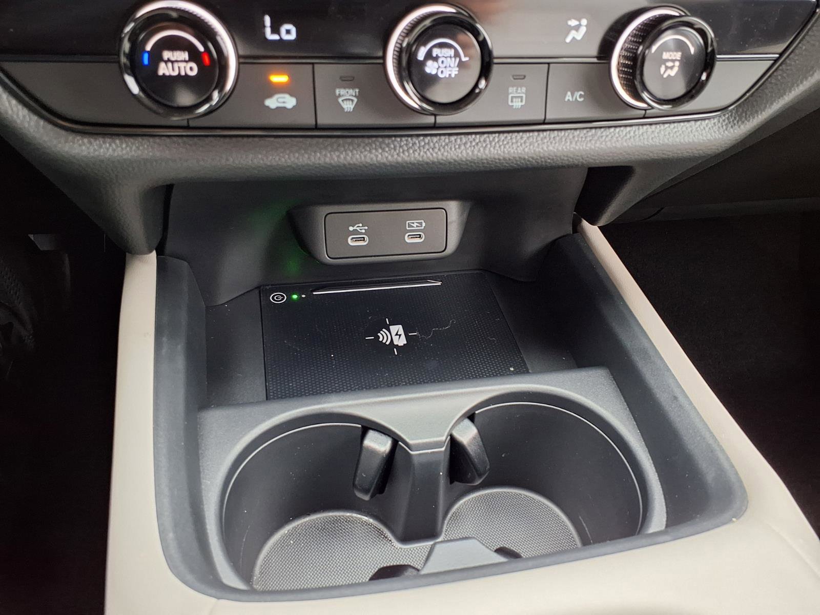Certified 2026 Honda HR-V LX image 8