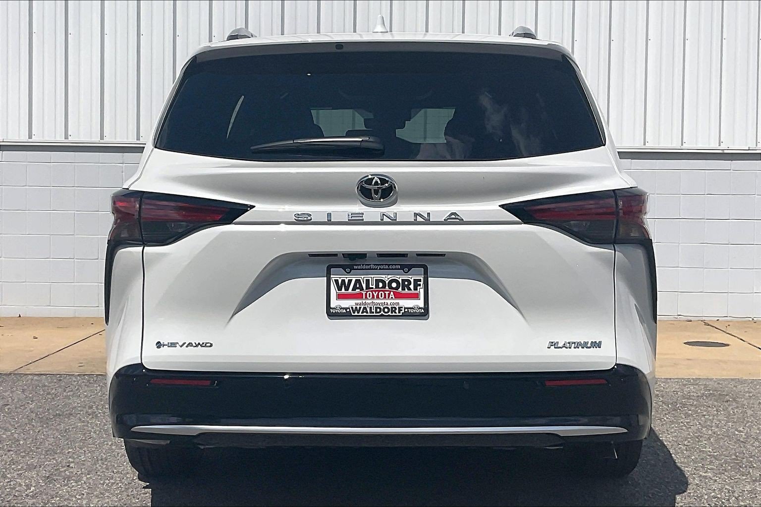 New 2026 Toyota Sienna Platinum AWD/4WD image 5