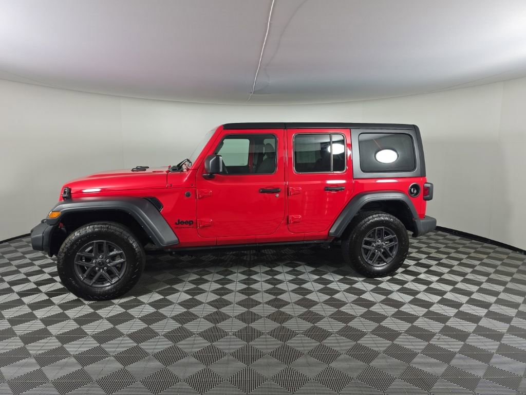 Used 2024 Jeep Wrangler Sport S AWD/4WD image 2
