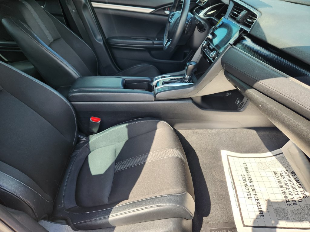 Used 2021 Honda Civic Sport image 9
