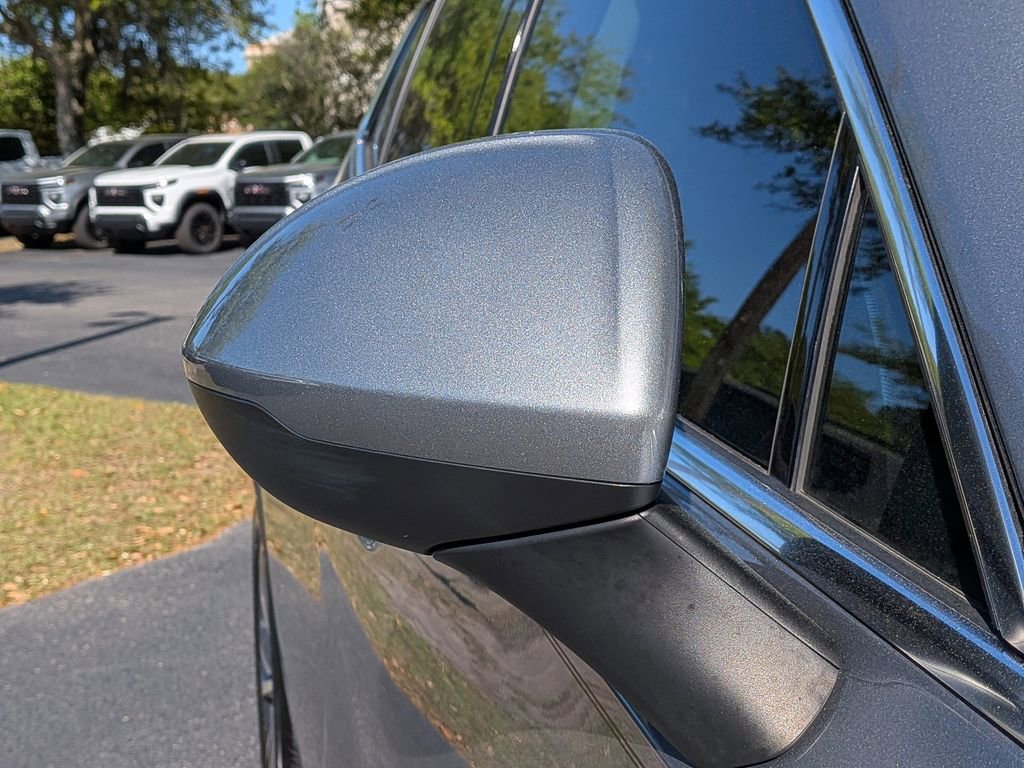 Used 2023 Buick Envision Essence FWD image 12