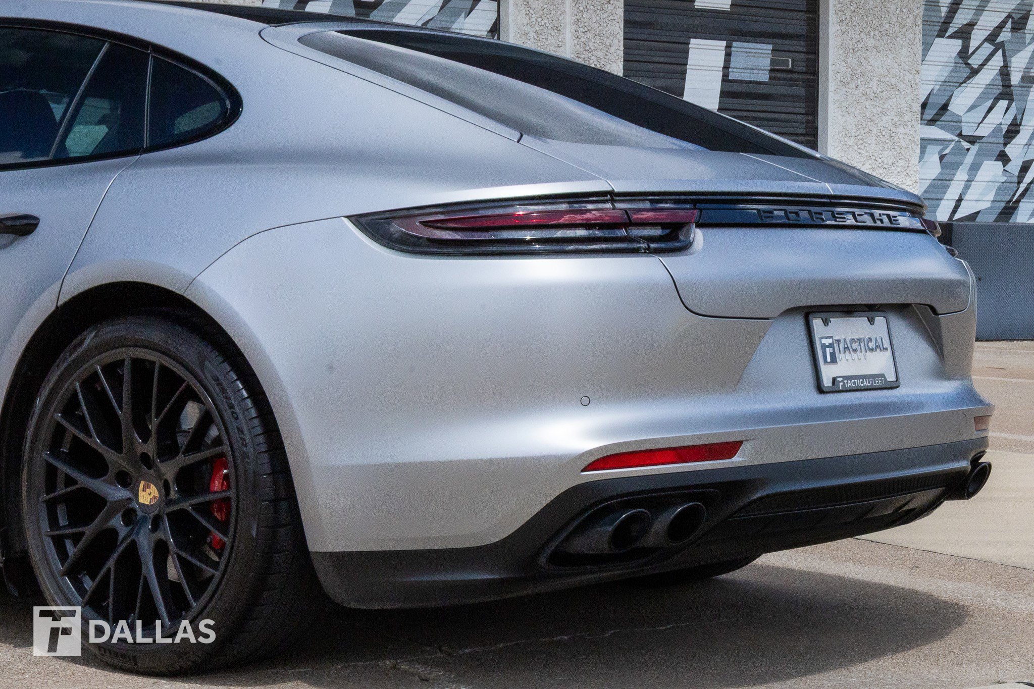 Used 2020 Porsche Panamera GTS image 11