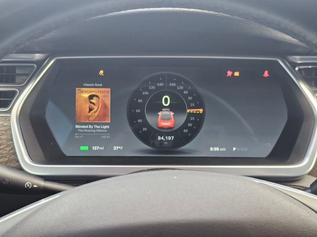 Used 2014 Tesla Model S 60 image 28