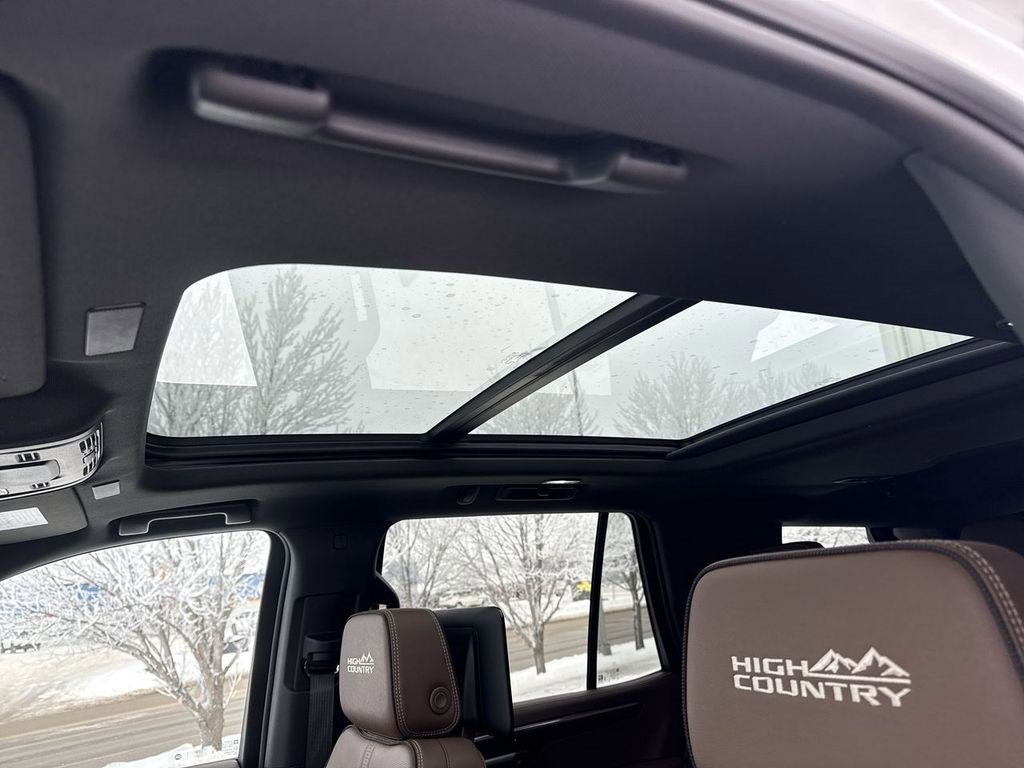 Certified 2025 Chevrolet Tahoe High Country image 27