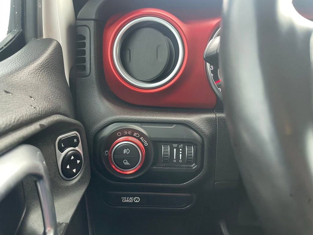 Used 2020 Jeep Gladiator Rubicon image 12