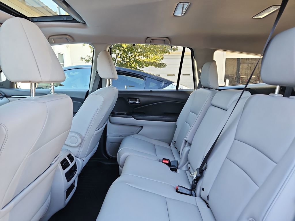 Used 2022 Honda Pilot Special Edition image 30
