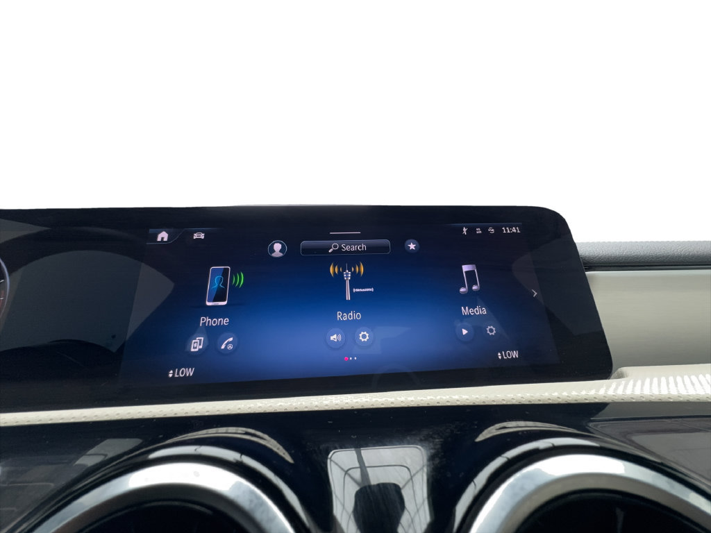 Used 2025 Mercedes-Benz CLA 250 image 49