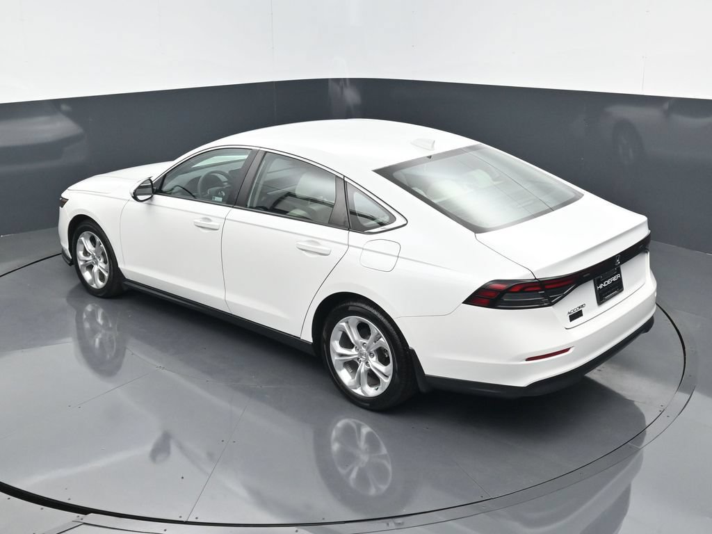 Used 2024 Honda Accord LX image 15