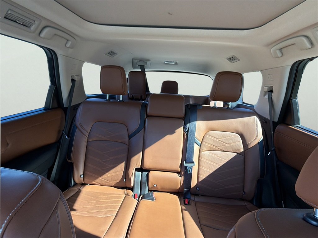 Used 2023 Nissan Pathfinder Platinum w/ Cargo Package image 49