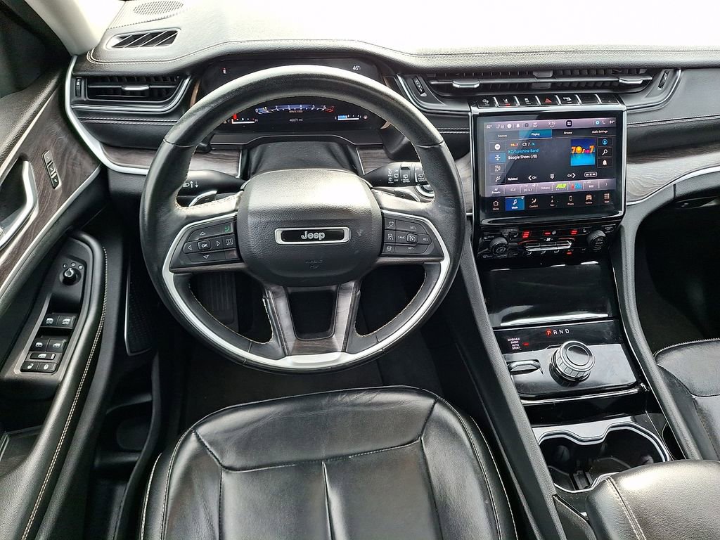 Used 2022 Jeep Grand Cherokee L Limited image 2