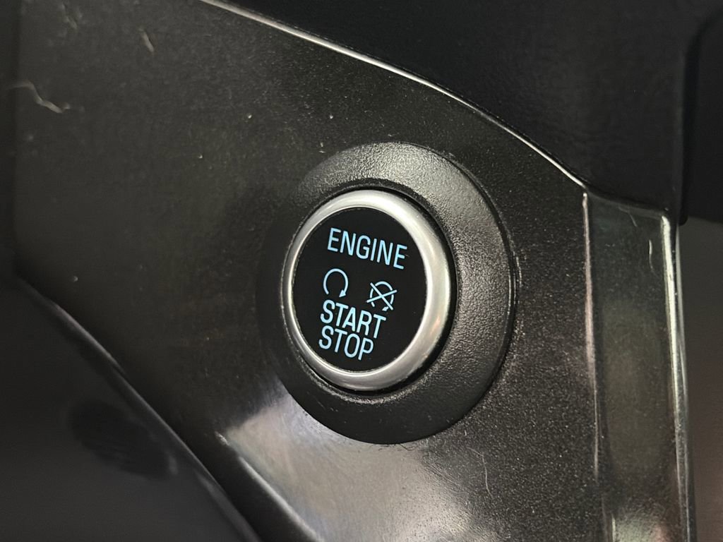 Certified 2019 Ford Escape Titanium AWD/4WD image 23